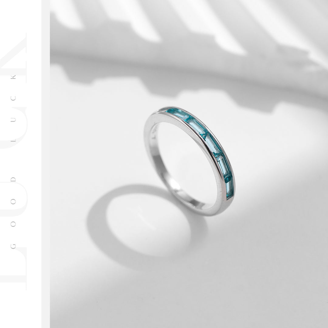 Anillo de plata de ley S925 con turmalina y girasol de Paraiba de Olivenorma