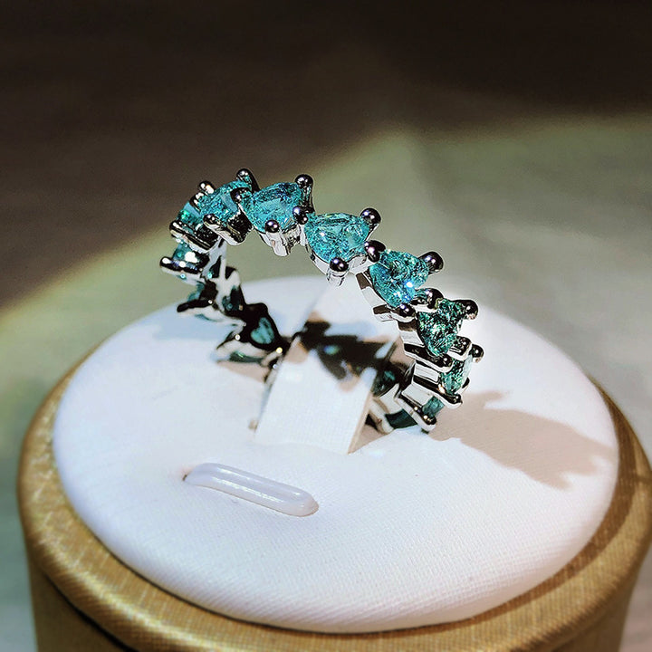 Anillo en forma de corazón con turmalina Paraiba de Olivenorma