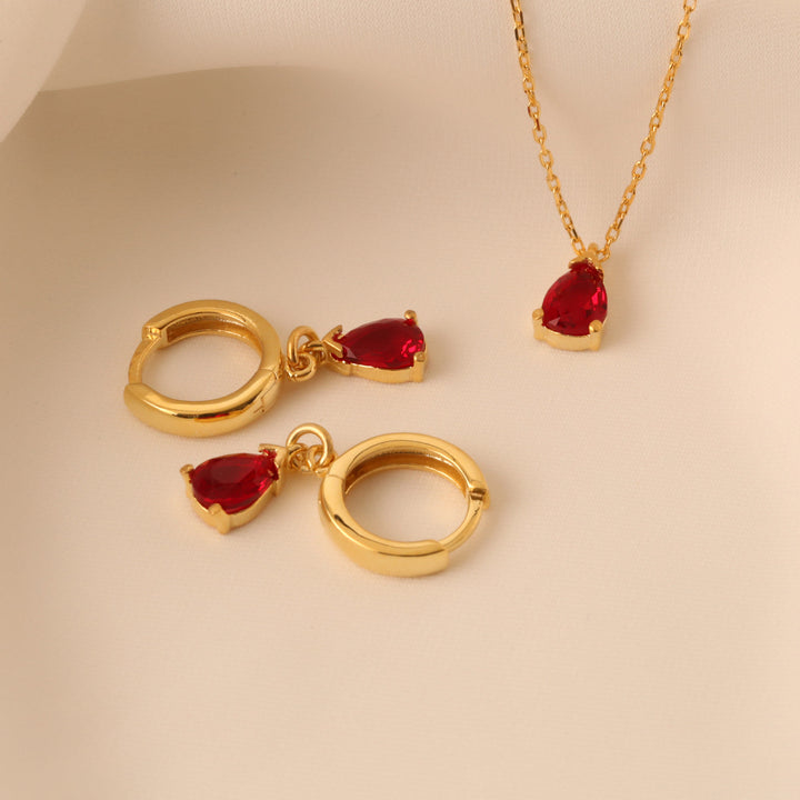 Conjunto de joyas con colgante de gota de granate con piedra natal de Olivenorma