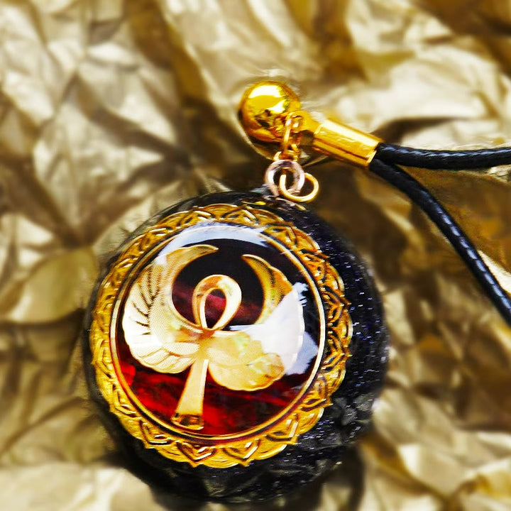 Collar de orgón OM de ágata roja y arenisca azul de Olivenorma