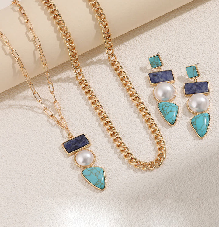 Conjunto de joyas con colgante de sodalita azul turquesa y perla irregular de Olivenorma
