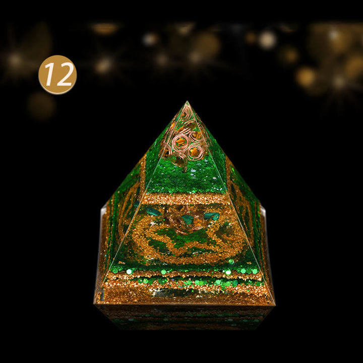 Pirámide de orgón con forma de árbol de cobre y cristal natural de Olivenorma