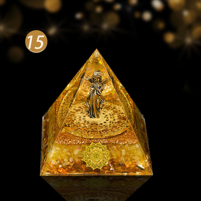 Pirámide de orgón de protección integral de cristal natural Olivenorma