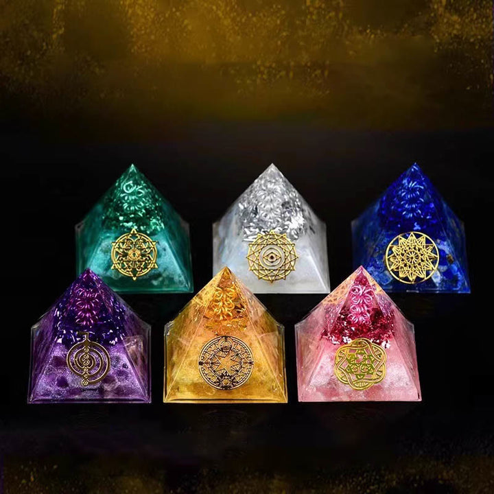 Pirámide de energía orgónica de piedra cruda de cristal de 5 cm de Olivenorma