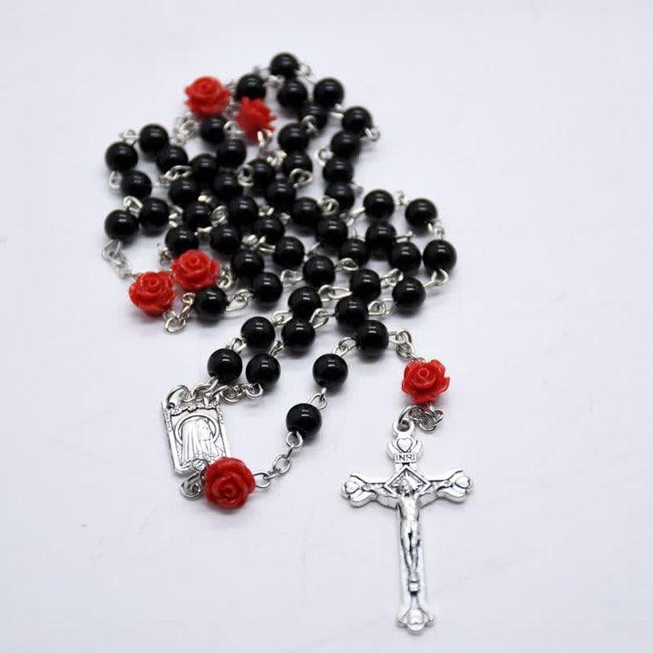 Collar rosario con medalla de Lourdes y rosa rosa de Olivenorma 