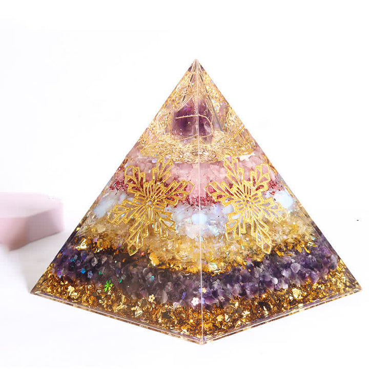Pirámide de orgón de cristal natural de 15 cm hecha a mano por Olivenorma