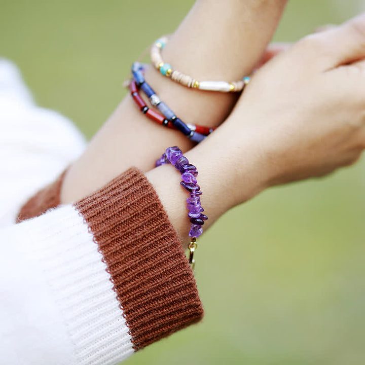 Pulsera de cadena chapada en oro con cristales naturales irregulares de Olivenorma 