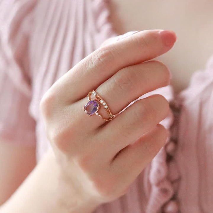 Anillo con diseño de onda de cubo de azúcar y amatista de Olivenorma 
