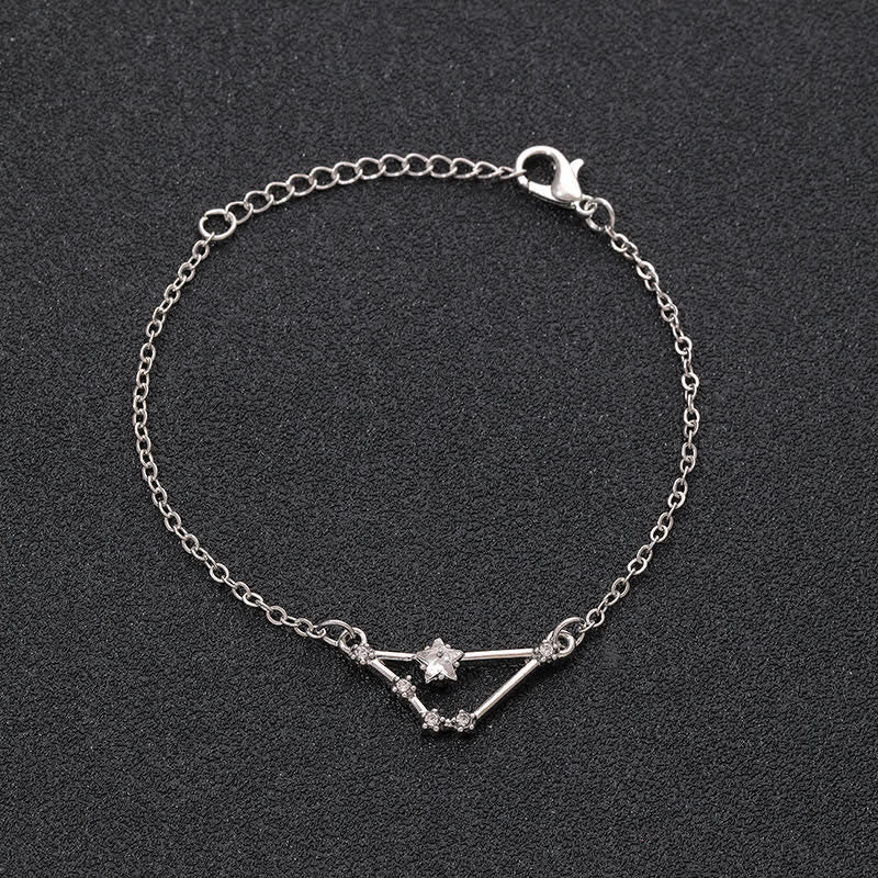 Pulsera de joyería astrológica con doce constelaciones del zodiaco de Olivenorma 