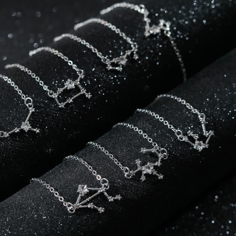 Pulsera de joyería astrológica con doce constelaciones del zodiaco de Olivenorma 