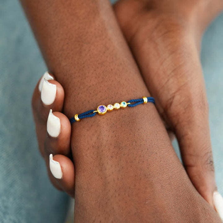 Pulsera personalizada con bisel de 2 a 7 piedras natales de Olivenorma 