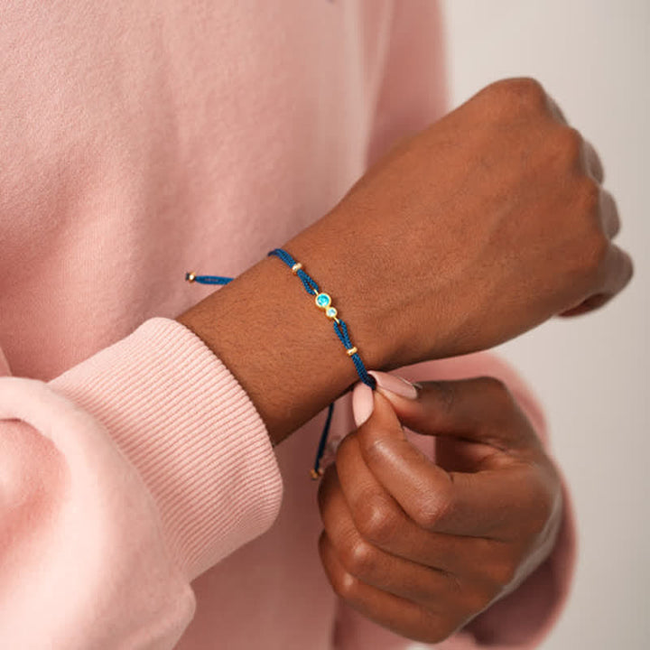 Pulsera personalizada con bisel de 2 a 7 piedras natales de Olivenorma 