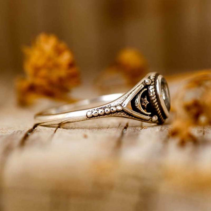 Olivenorma "Relaxing Calm" - Anillo de aguamarina con estrellas y luna