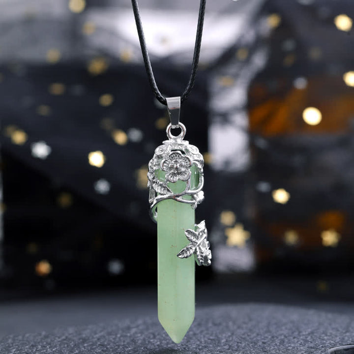 Collar con colgante de flor en forma de columna hexagonal de piedra de cristal de Olivenorma
