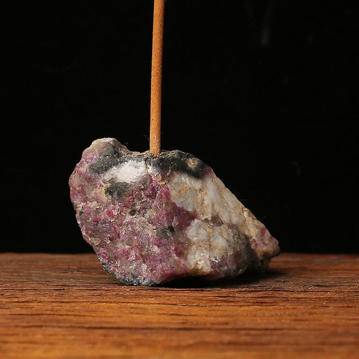 Porta incienso con piedras preciosas en bruto de Olivenorma