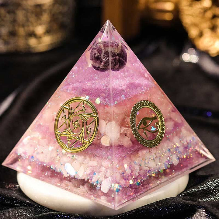 Pirámide de orgón de cuarzo rosa y amatista "Amor perfecto" de Olivenorma