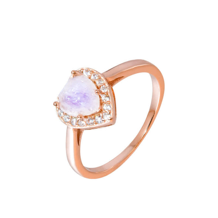Anillo de corazón facetado con piedra lunar natural de Olivenorma
