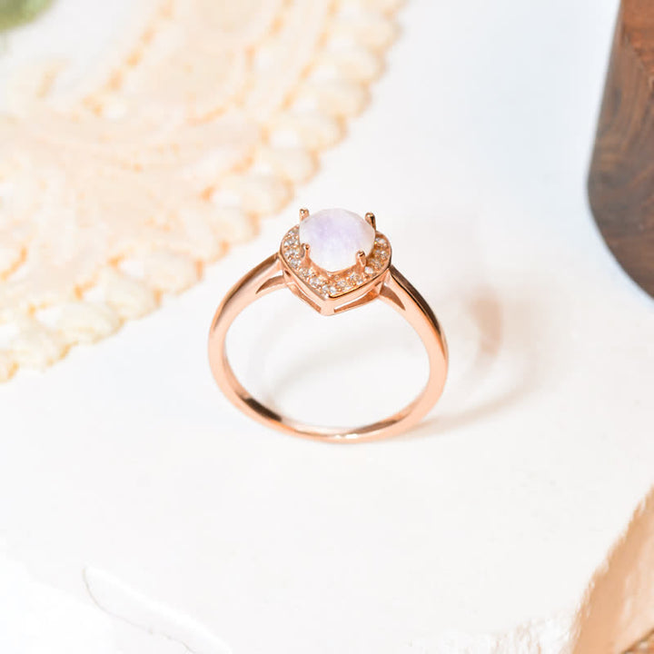 Anillo de corazón facetado con piedra lunar natural de Olivenorma