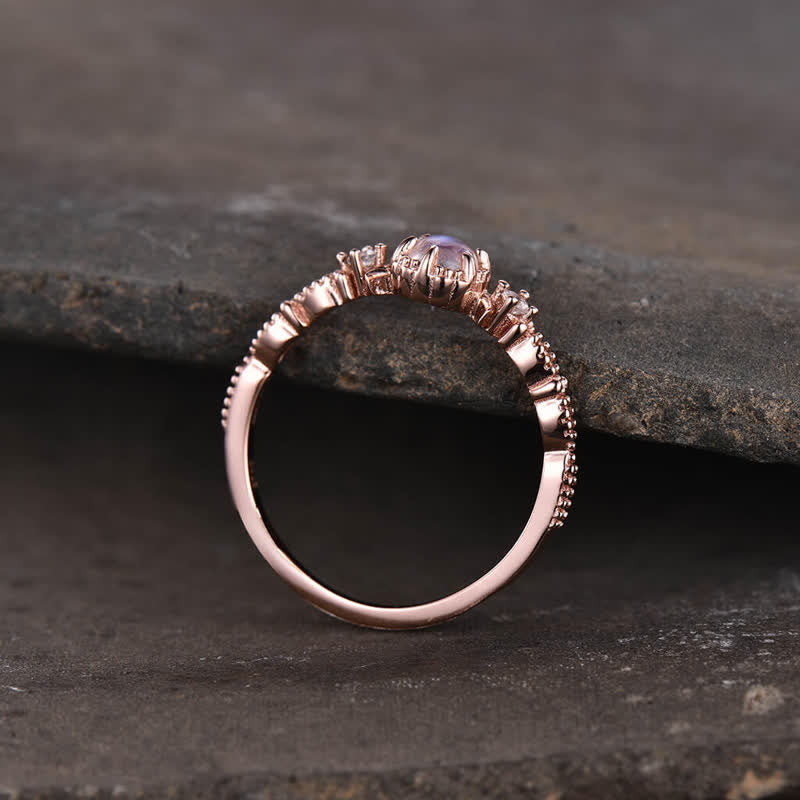 Anillo de compromiso con piedra lunar de tres piedras de Olivenorma