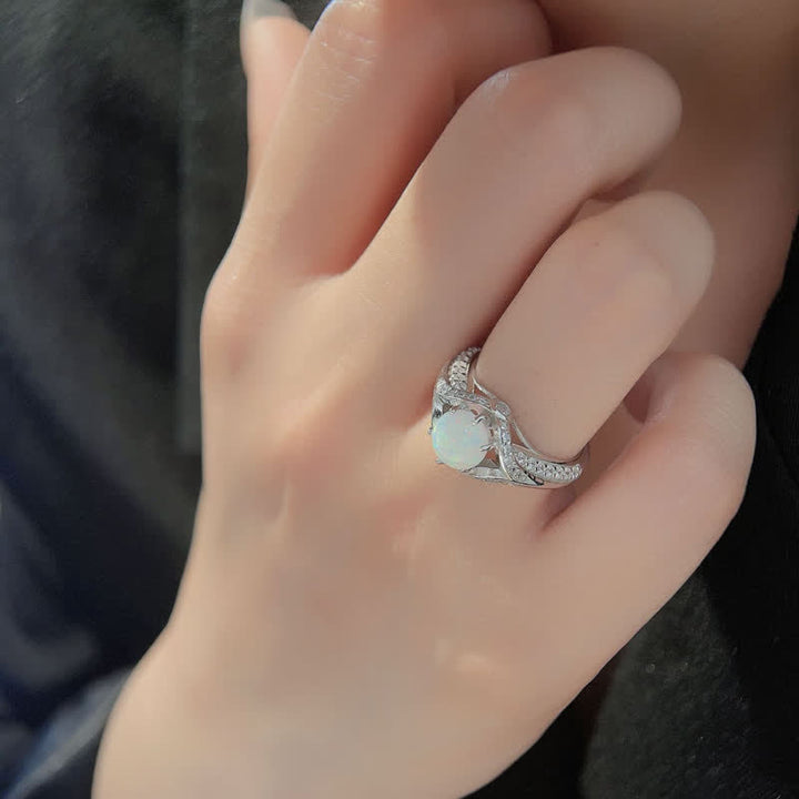 Anillo de lujo con luz de ópalo natural de Olivenorma