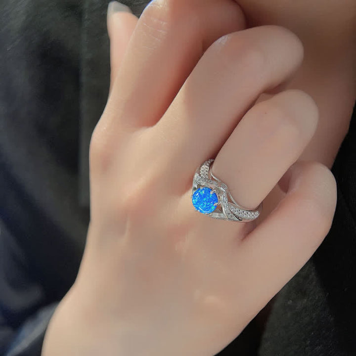 Anillo de lujo con ópalo azul natural de Olivenorma