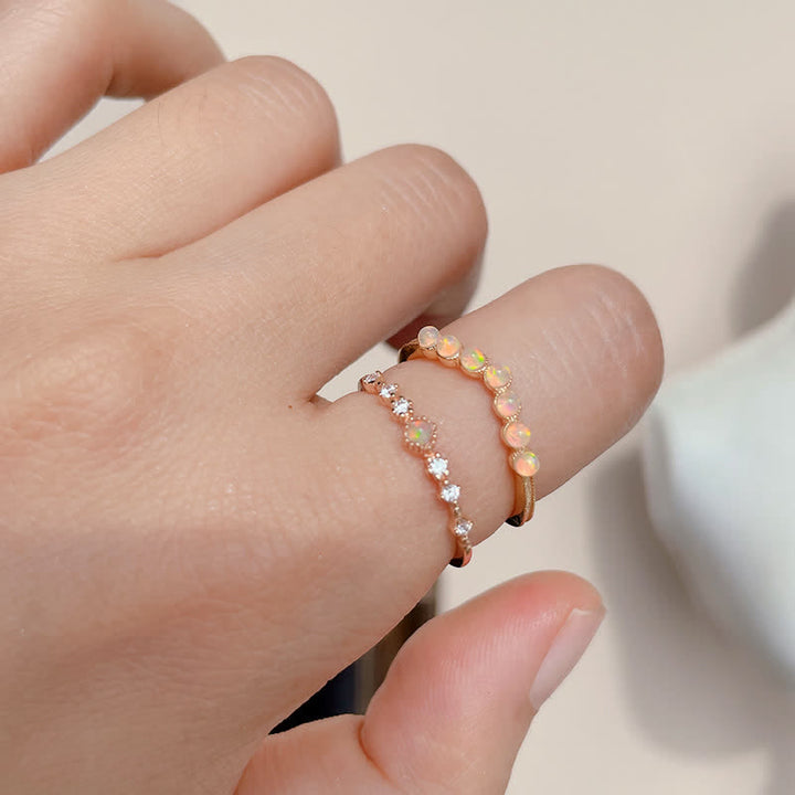 Anillo de doble capa con corona ondulada de ópalo natural de Olivenorma