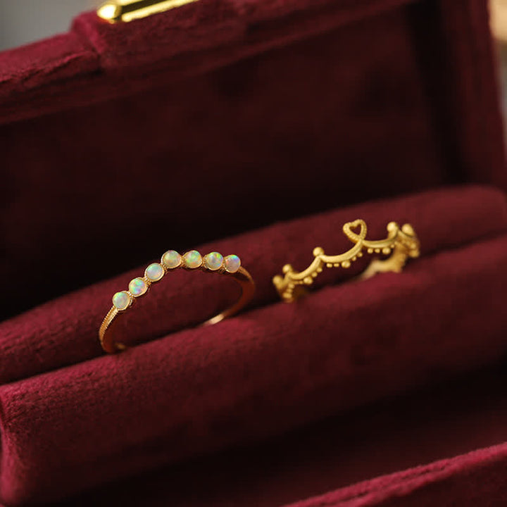 Anillo de doble capa con corona ondulada de ópalo natural de Olivenorma