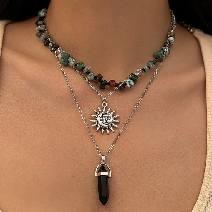 Collar con forma de sol y árbol de la vida con cuentas de grava étnicas de Olivenorma