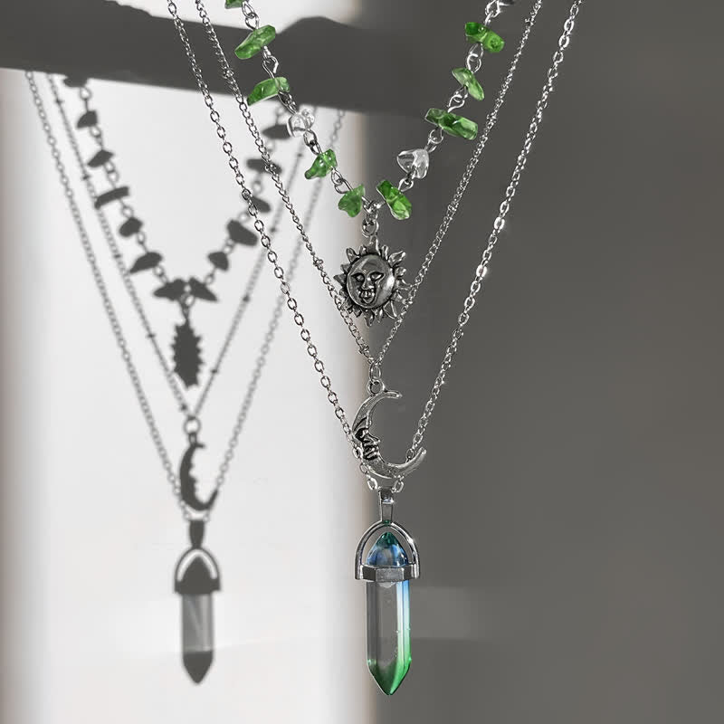 Collar con forma de sol y árbol de la vida con cuentas de grava étnicas de Olivenorma