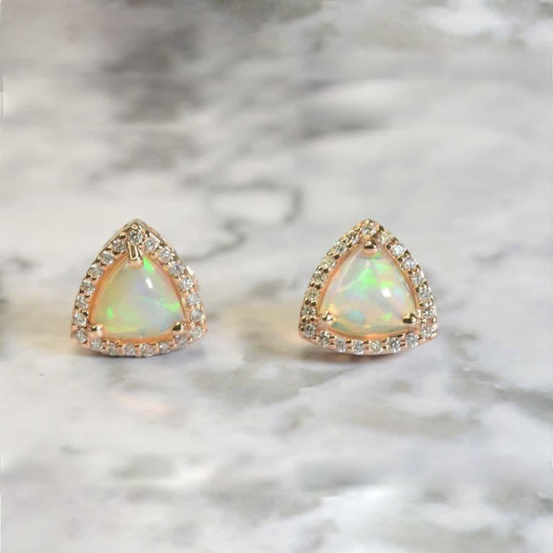 Pendientes de ópalo en forma de triángulo de plata 925 de Olivenorma