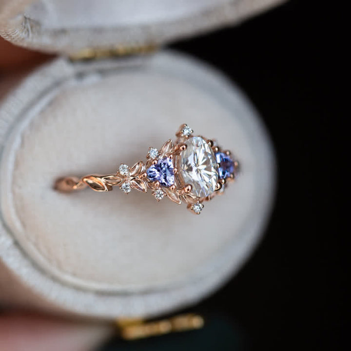 Juego de anillos de 2 piezas con enredadera de rosas y amatista "Ethereal Blossom" de Olivenorma