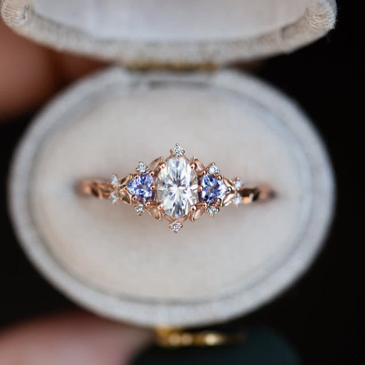 Juego de anillos de 2 piezas con enredadera de rosas y amatista "Ethereal Blossom" de Olivenorma
