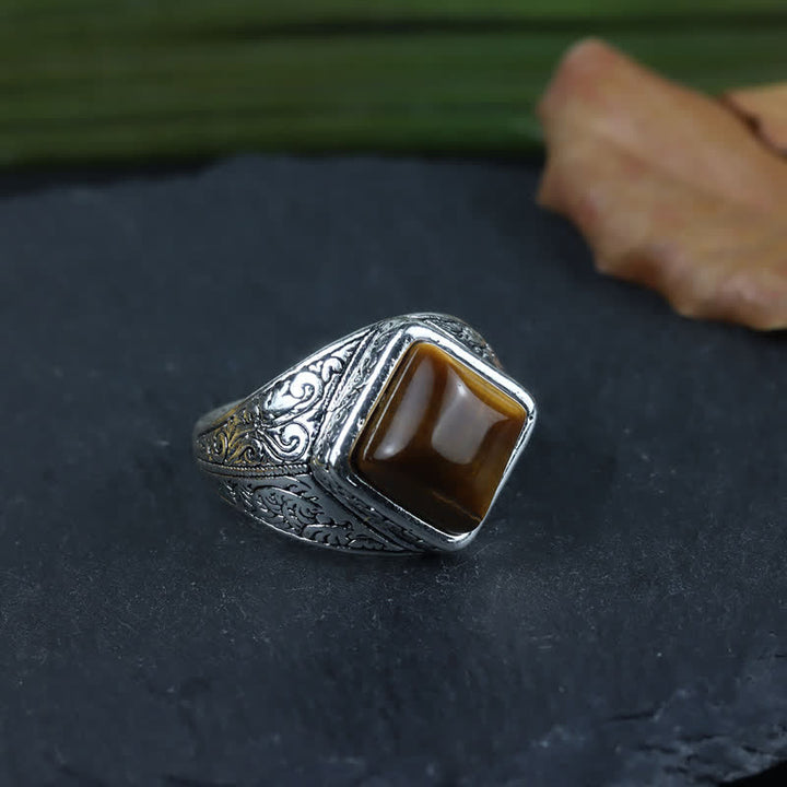 Anillo de plata con ojo de tigre cuadrado natural para hombre de Olivenorma