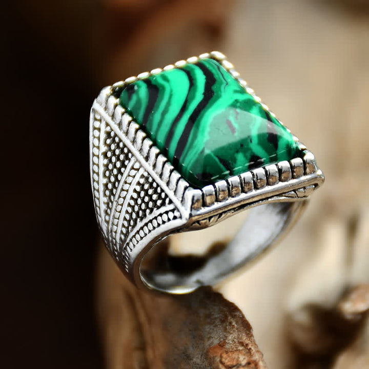 Anillo de plata antigua para hombre con malaquita cuadrada de Olivenorma