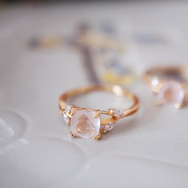 Anillo de compromiso de cristal transparente natural de Olivenorma