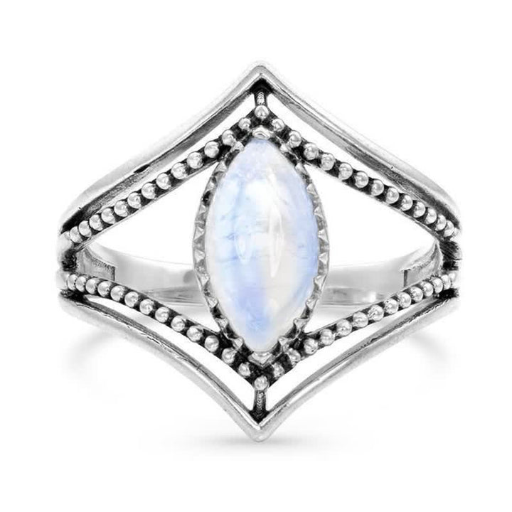 Anillo de piedra lunar natural de marquesa de Olivenorma