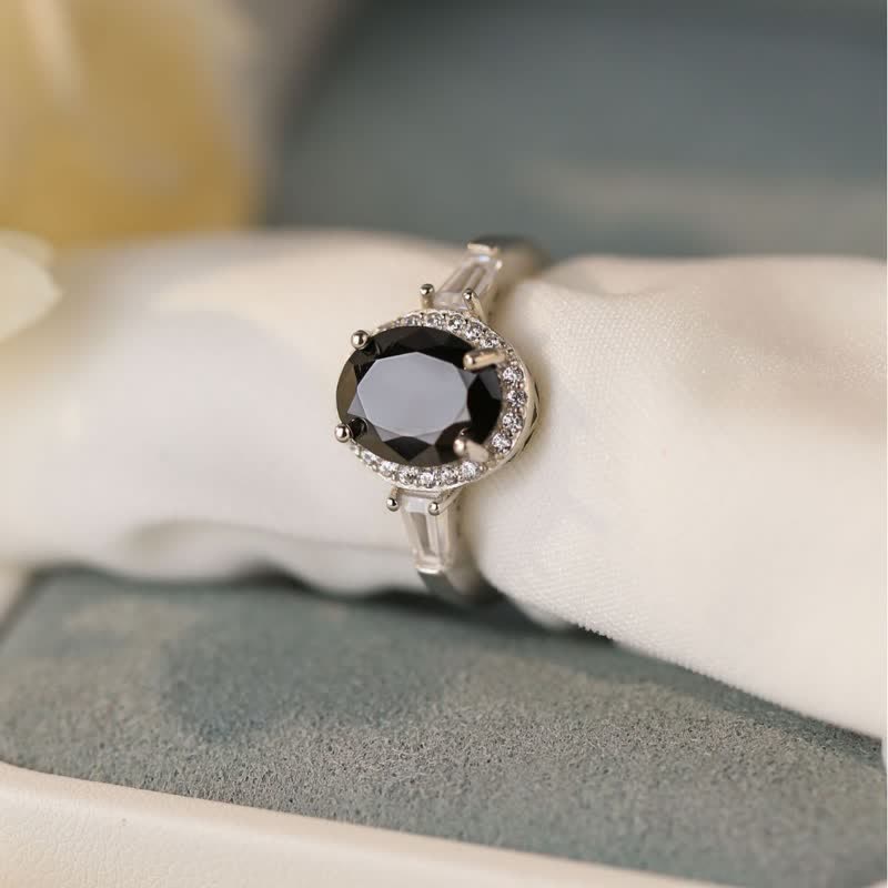 Anillo de hombre de ónix negro en plata S925 de Olivenorma