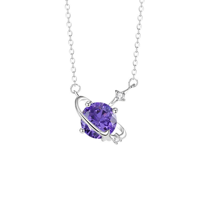 Collar de plata de ley con colgante de planeta con piedra natal y circonita coloreada de Olivenorma