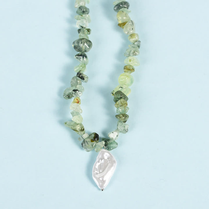Collar con colgante de perlas de sol y luna con cuentas de grava natural de Olivenorma