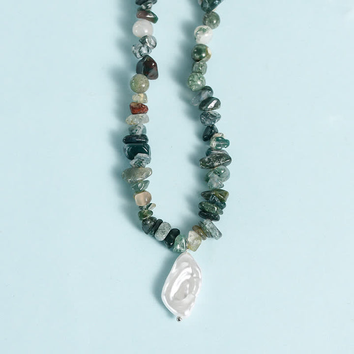 Collar con colgante de perlas de sol y luna con cuentas de grava natural de Olivenorma
