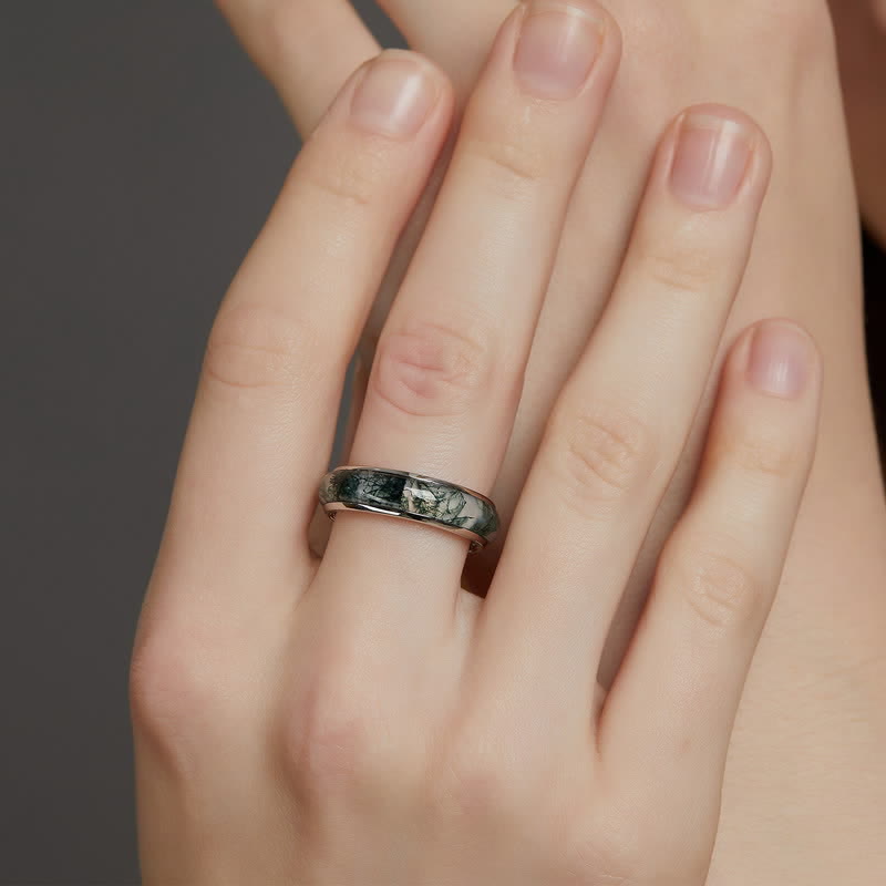 Anillo de ágata musgosa de forma sencilla de Olivenorma