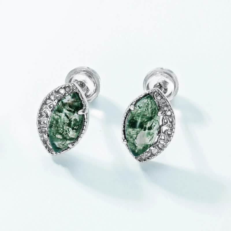 Conjunto de joyas con pendientes, collar y anillo de ágata musgosa plateada de Olivenorma