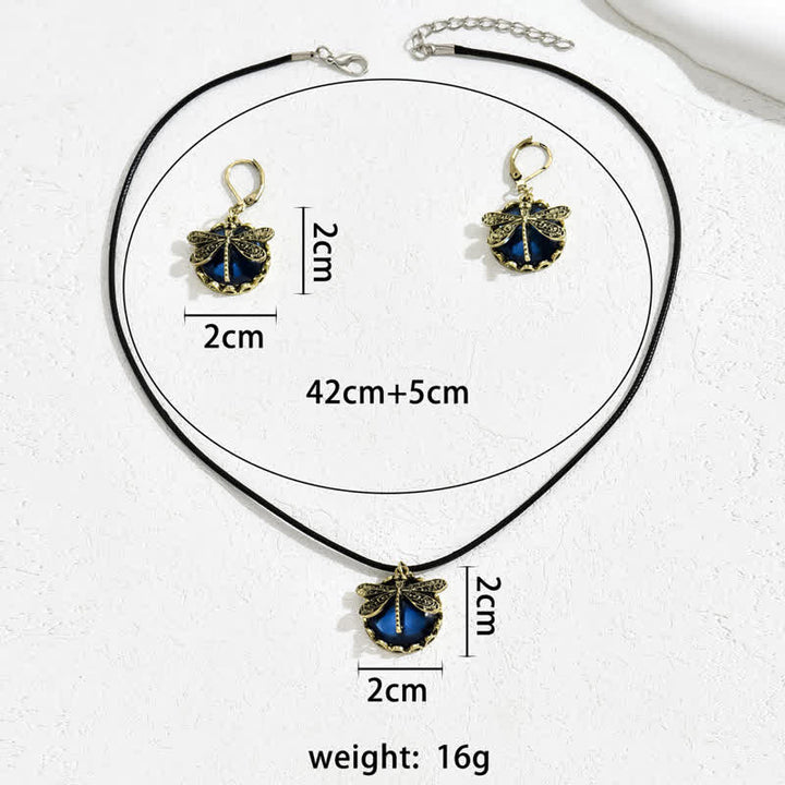 Conjunto de joyas con colgante de libélula con topacio azul incrustado de Olivenorma