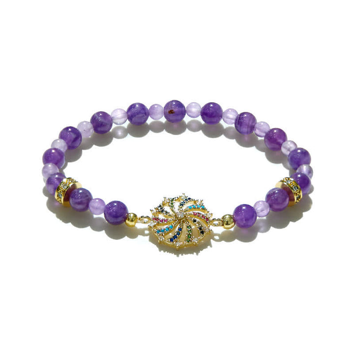 Pulsera con colgante de molino de viento de metal con circonitas de colores y cuentas de amatista de Olivenorma 
