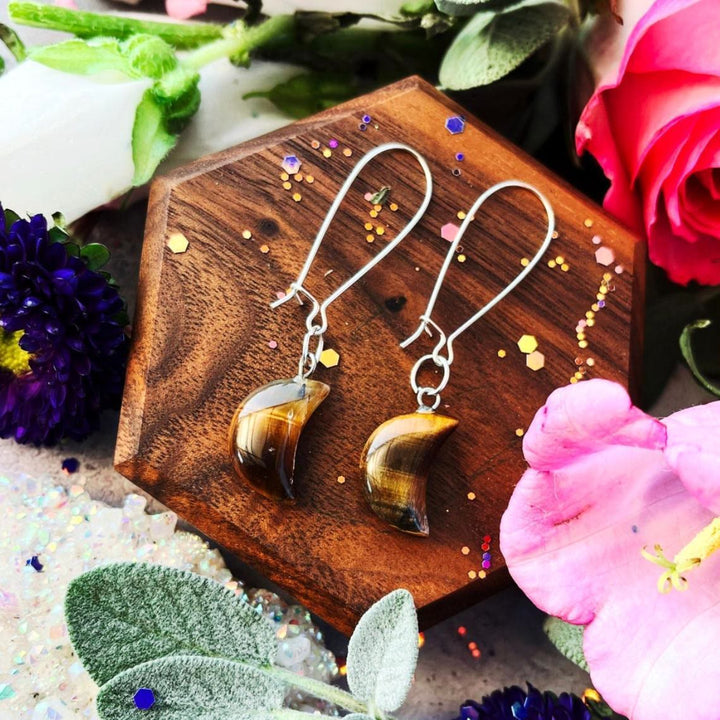 Pendientes de cristal con gemas en forma de media luna bohemia de Olivenorma