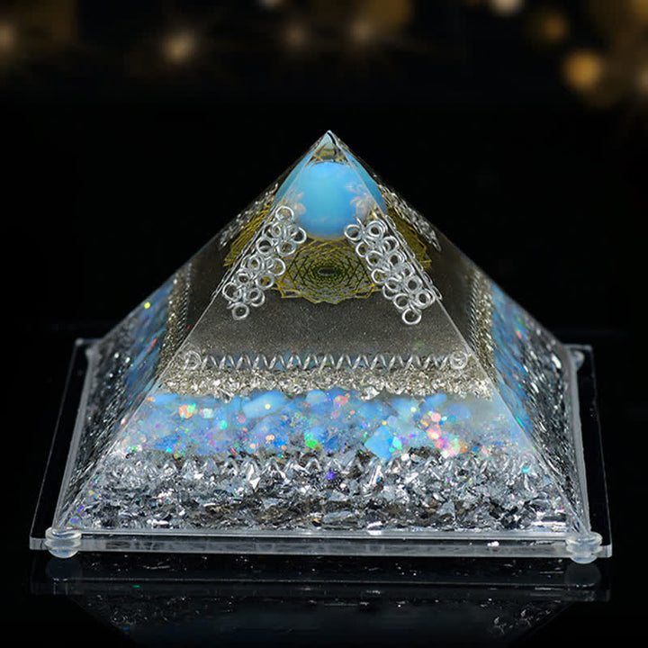 Pirámide de orgón de piedra natural de 8 x 12 cm de Olivenorma