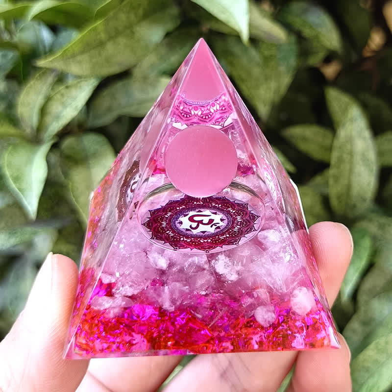 Pirámide de orgón de piedra de ojo de gato rosa de 5 m de Olivenorma