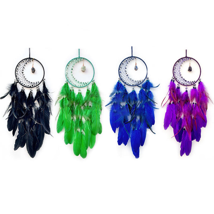 Atrapasueños indio con plumas de piedra preciosa en bruto en forma de media luna de Olivenorma
