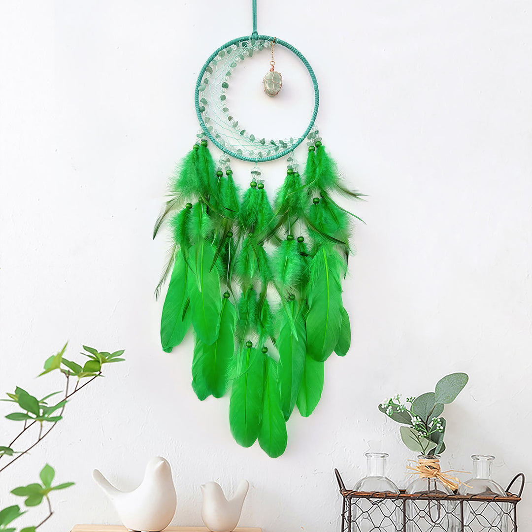 Atrapasueños indio con plumas de piedra preciosa en bruto en forma de media luna de Olivenorma