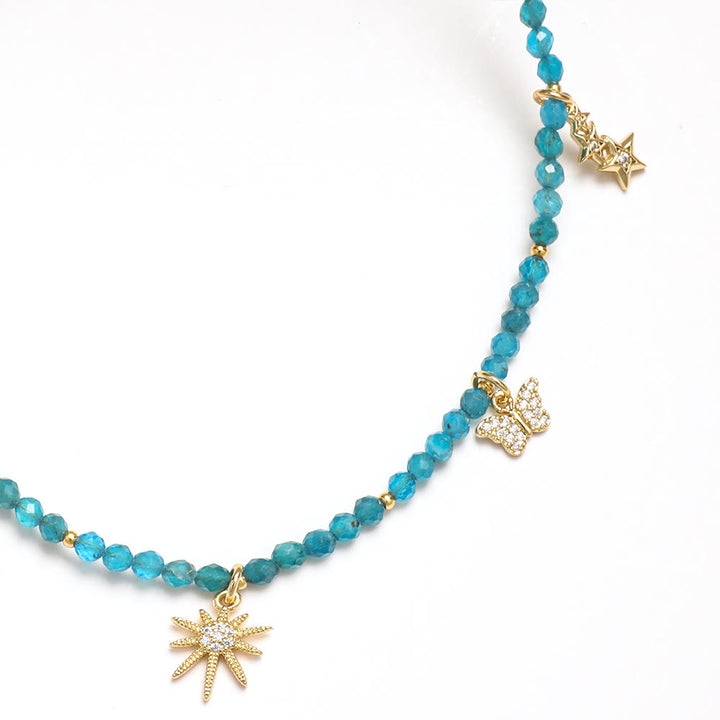 Collar de cuentas con piedras preciosas azules y circonitas estilo bohemio de Olivenorma